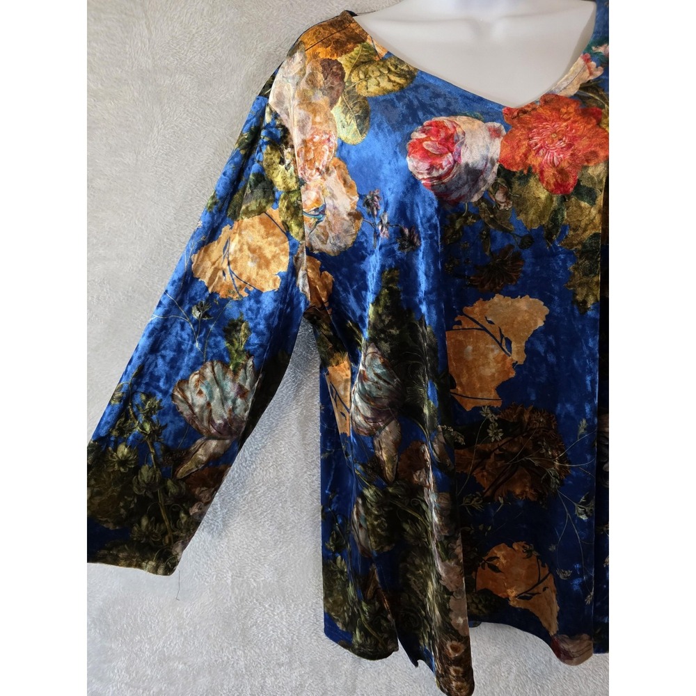 EUC Calessa Blouse Womens Blue Velvet Dark Floral Botanical Artsy Whimsigoth‎